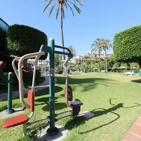 074 - Fabulous Sea View In Benal Complex Appartement Benalmádena